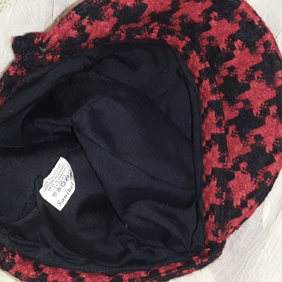 Sanibel newsboy style warm hat - Picture 4 of 4